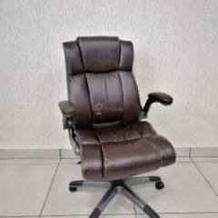 Кресло Barneo K-44 для руководителя (коричневая экокожа) в Когалыме - kogalym.mebel24.online | фото 1