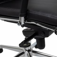 Офисное кресло для руководителей DOBRIN ARNOLD LMR-103F чёрный в Когалыме - kogalym.mebel24.online | фото 8